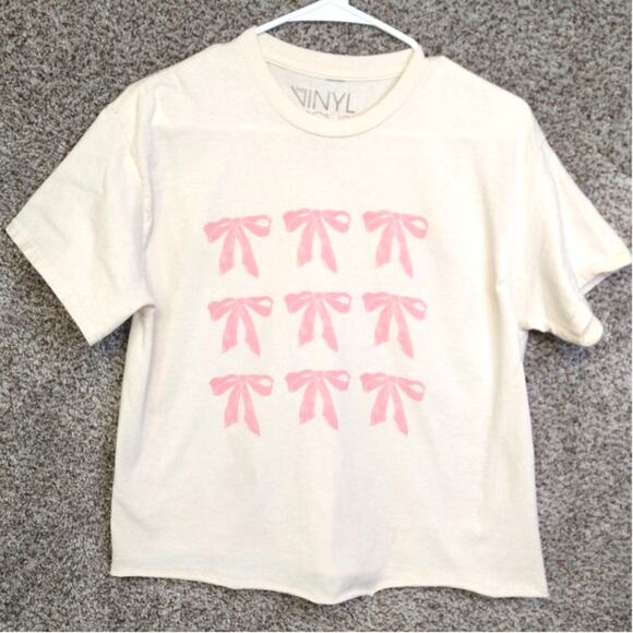 Vinyl Icons Pink Ribbon Coquette Bow T-Shirt Size S - Picture 1 of 6
